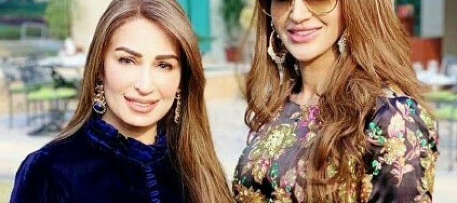 Reema Khan, Resham And Sana Fakhar Spotted At A Wedding
