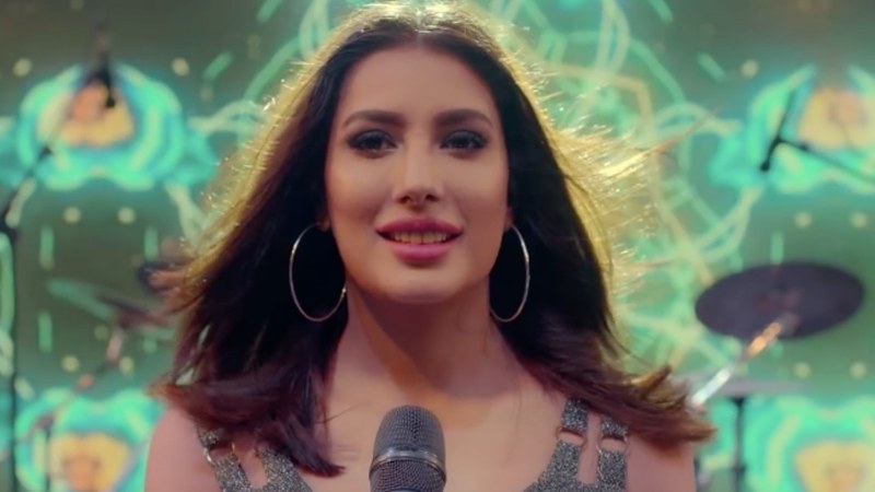 Trailer For Mehwish Hayat's Web Series Enaaya Is Out | Reviewit.pk