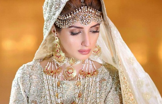 Iman Aly's Latest Photoshoot For A Jewellery Brand