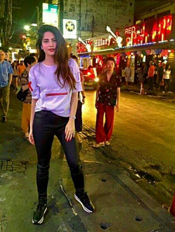 Neelam Muneer In Bangkok For A Shoot