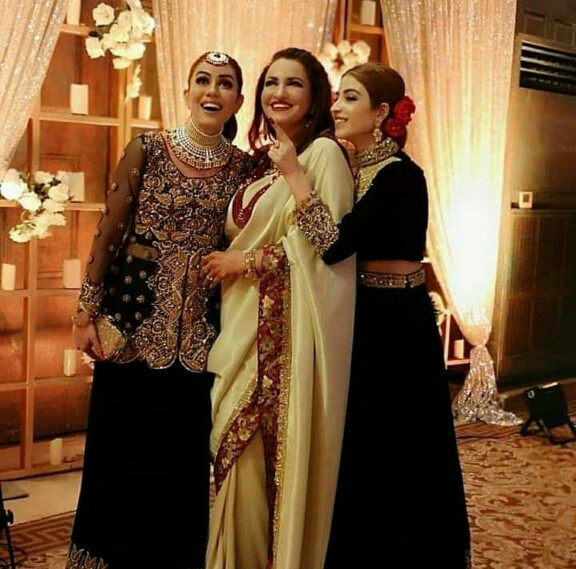 Kinza Hashmi Stuns At Salman Faisal's Reception