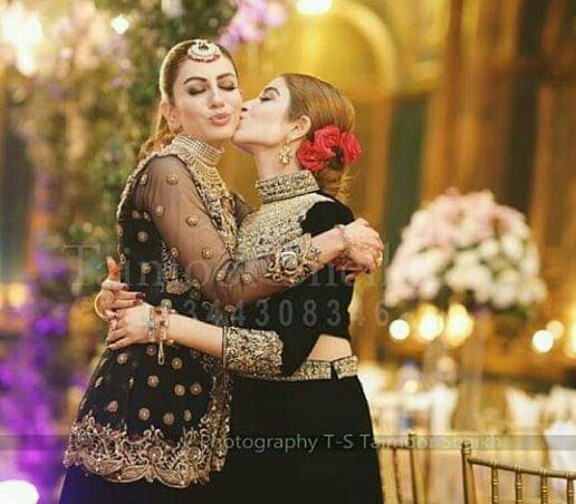 Kinza Hashmi Stuns At Salman Faisal's Reception
