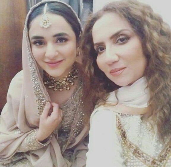 Yumna Zaidi And Imran Ashraf On The Sets Of Inkaar