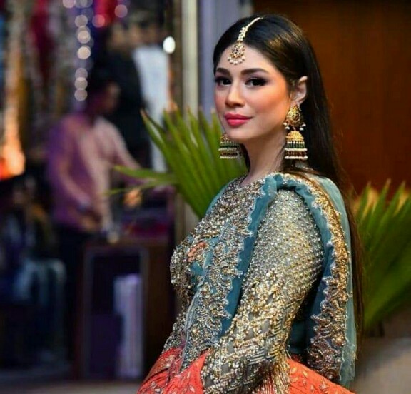 Sidra Batool Looked Stunning At A Wedding