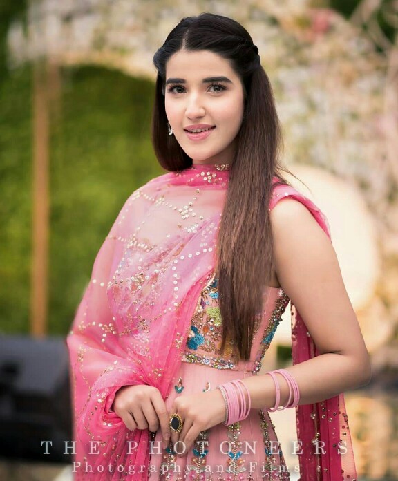 Hareem Farooq Stuns At Cousin Abdullah Qureshi's Wedding