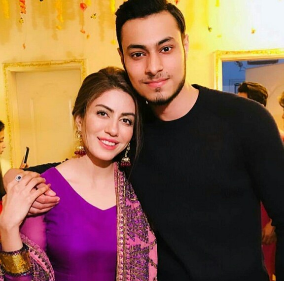 Saba Faisal Celebrated Anniversary With Her Family