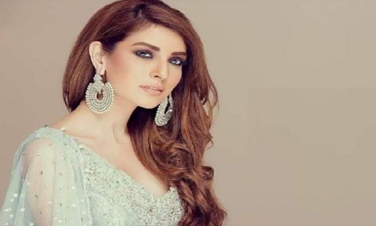 Saeeda Imtiaz Pairs Up With Yasir Shah For Her Next Movie
