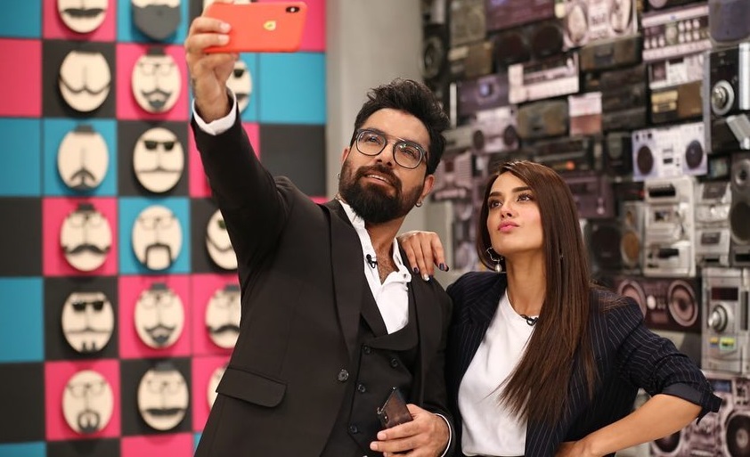 Yasir Hussain And Iqra Aziz's Relationship Is Insta Official