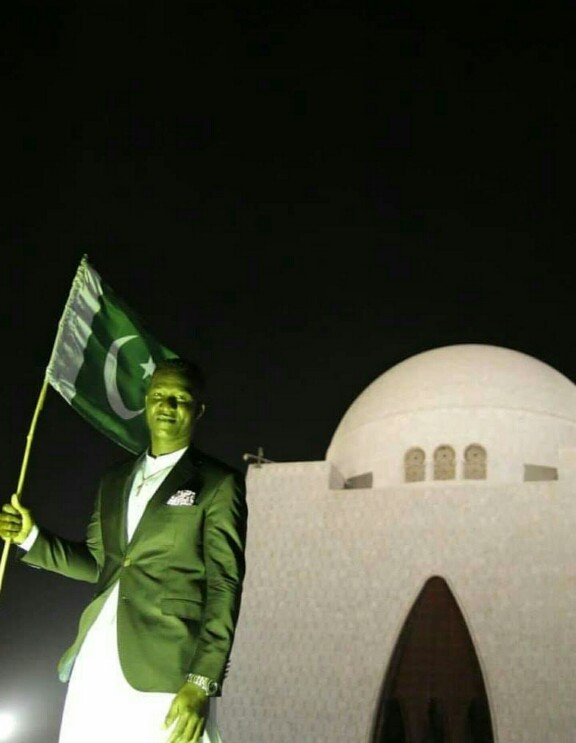 Darren Sammy Visits Mazar e Quaid