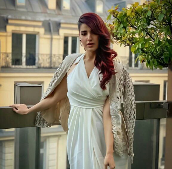 Hareem Farooq Looks From Her Loreal Professional Tour