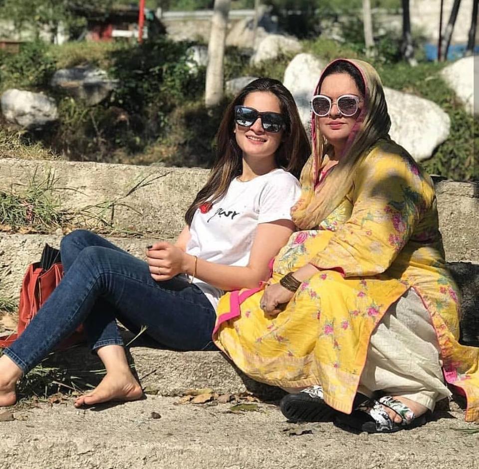 A Day in Hunza with Aiman Khan & Minal Khan with Family