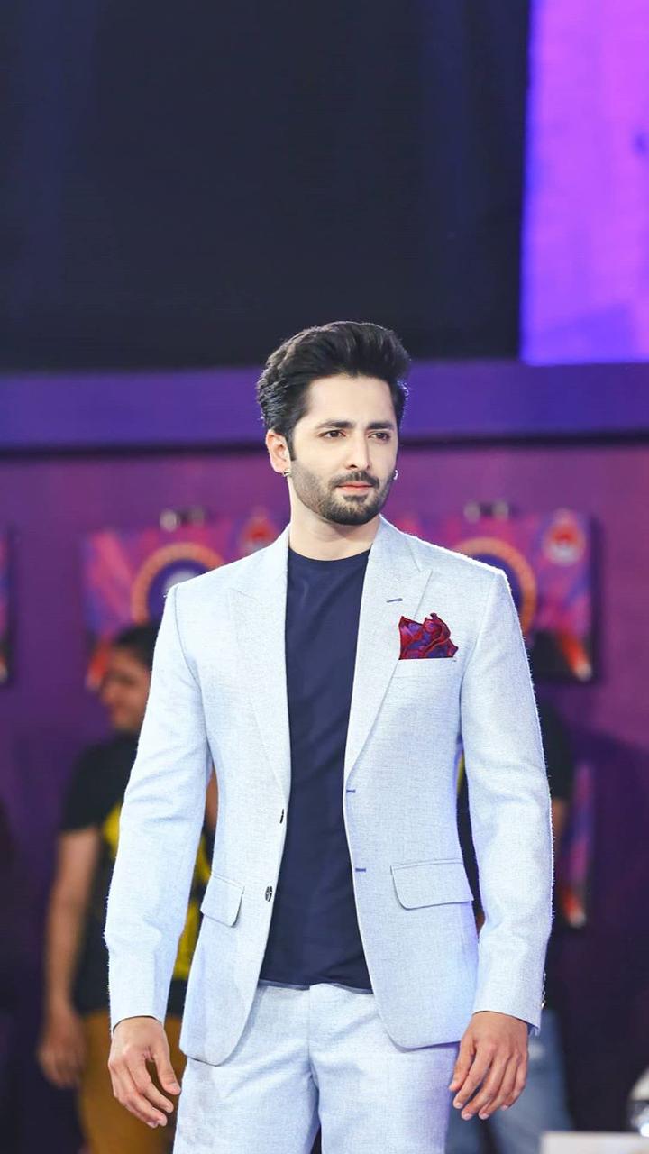 Handsome Danish Taimoor's Latest Pictures from Game Show Aisay Chaley Ga