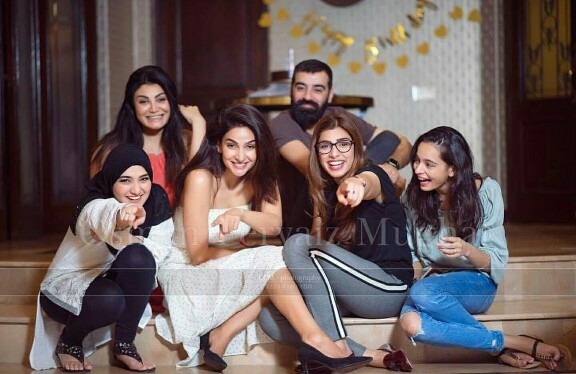 Saba Qamar Celebrated Birthday With Her Friends