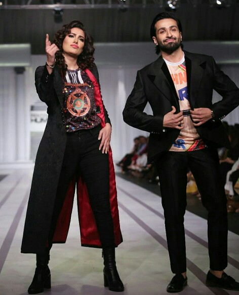 Chhalawa Cast Walks The Ramp