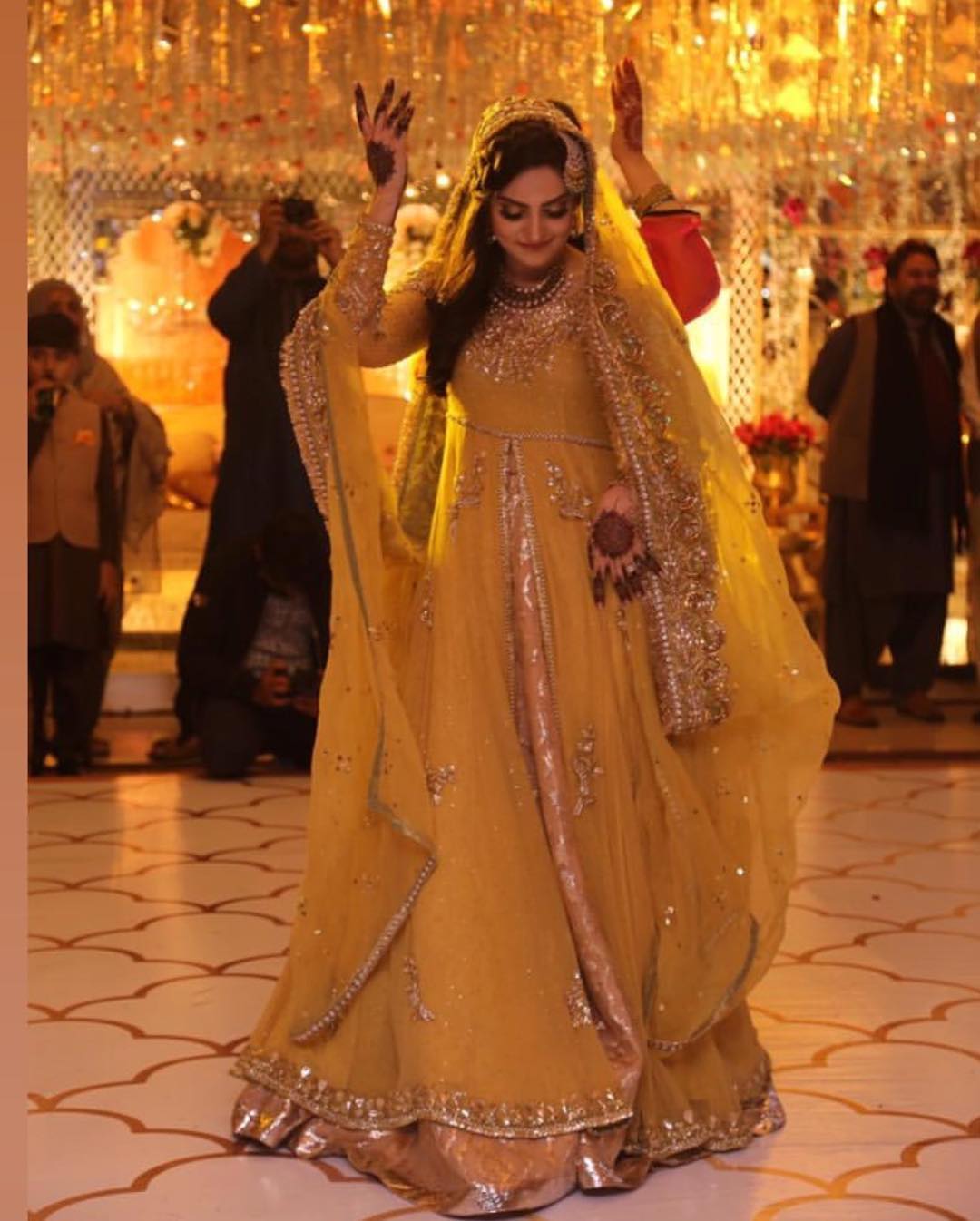 Wedding Photoshoot of Fawad Khan’s Beautiful Sister Sana Khan