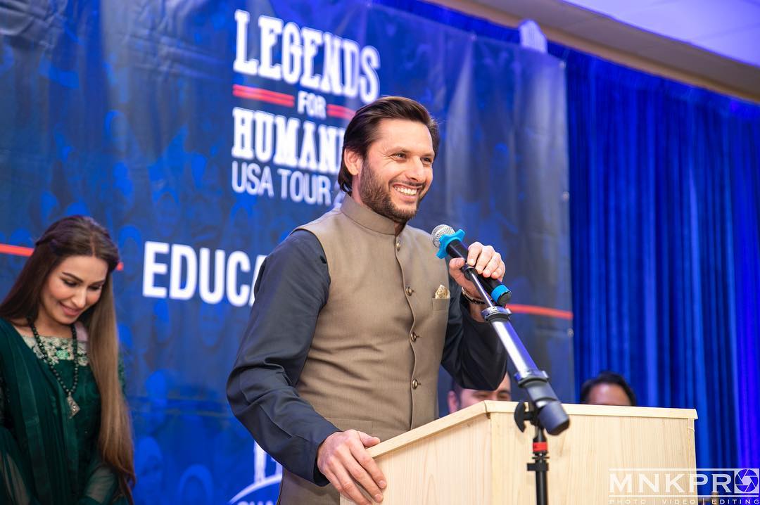 Latest Beautiful Clicks of Actress Reema Khan at an Event in USA