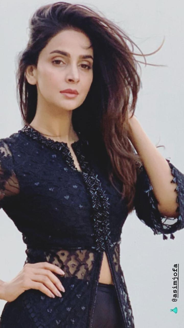 Beautiful Clicks of Gorgeous Actress Saba Qamar
