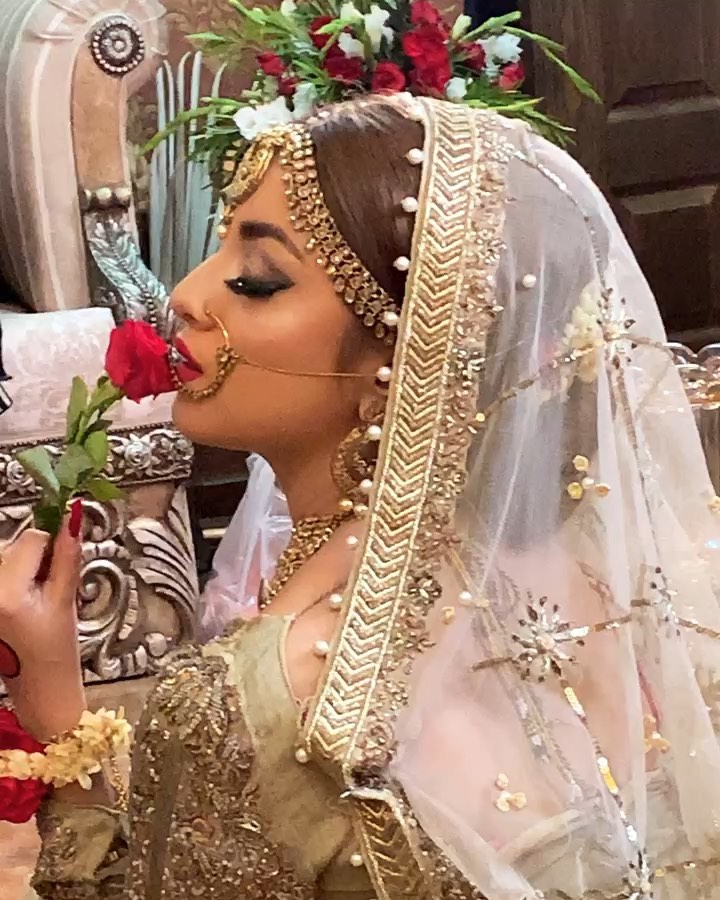 Beautiful Bridal Photoshoot of Alizeh Shah for Faiza Salon