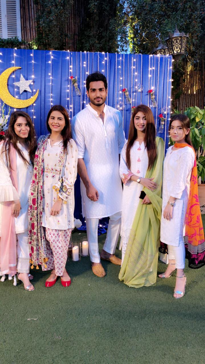 Pakistani Celebrities Spotted at Iftar Party hosted by Harris Qadeer