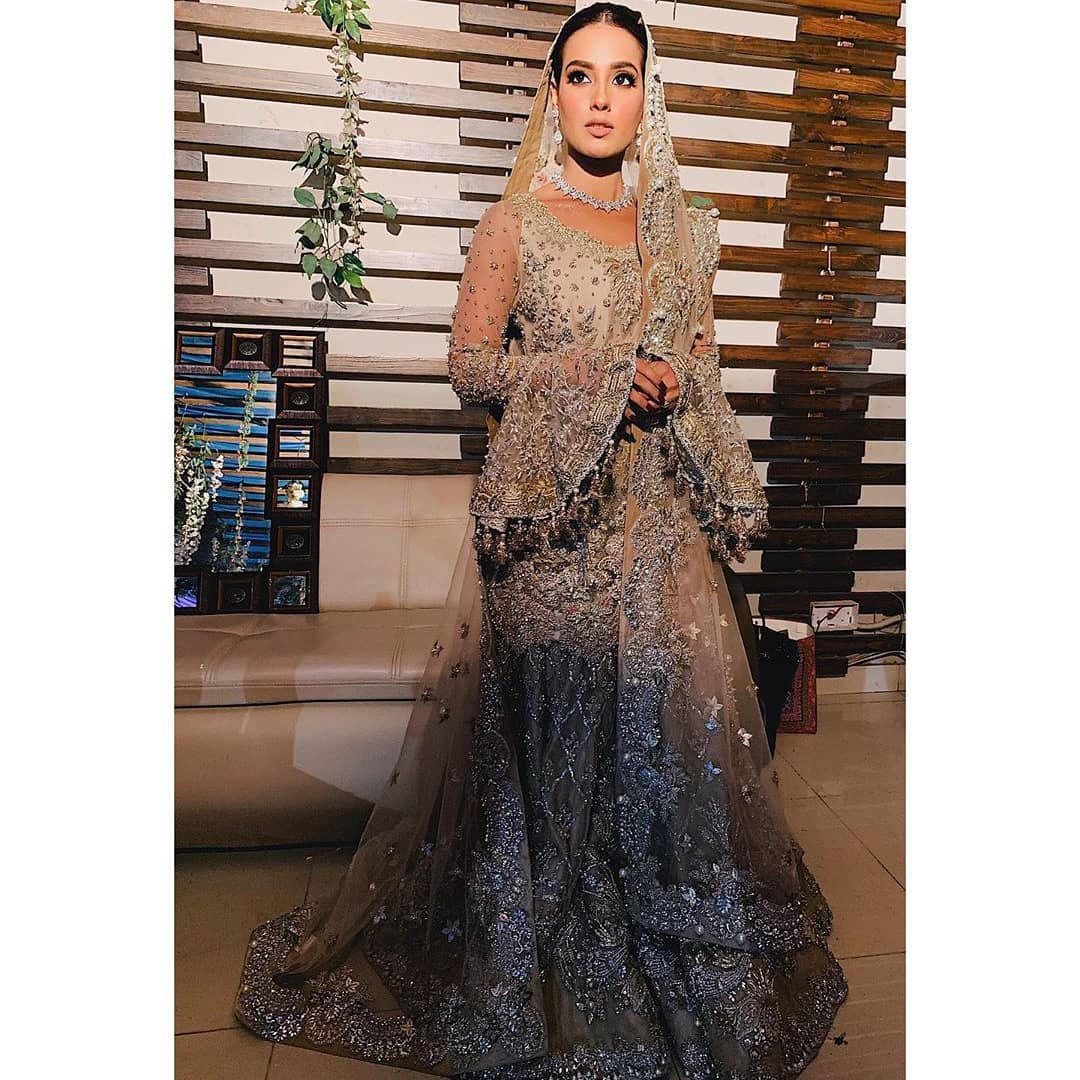 Beautiful Clicks of Gorgeous Iqra Aziz in Valima Dress for Drama Suno Chanda 2