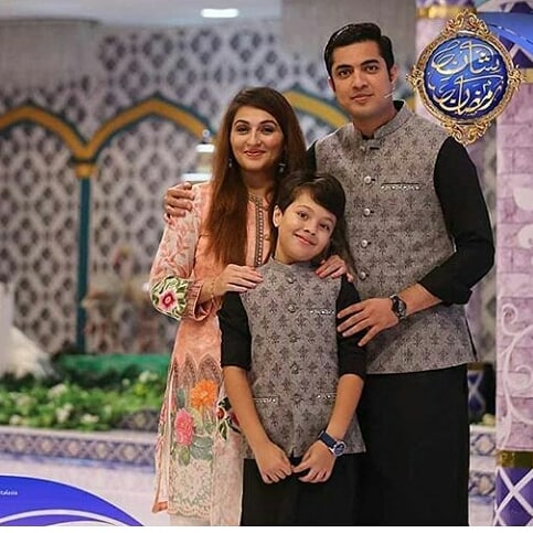 Iqrar ul Hassan Appeared with his Wife Qurat ul Ain and Son Pehlaaj in Ramzan Transmission