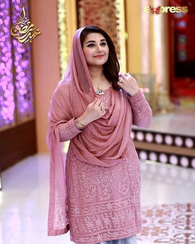 Gorgeous Kinza Hashmi with Imran Abbas in Express Tv Ramzan Transmission