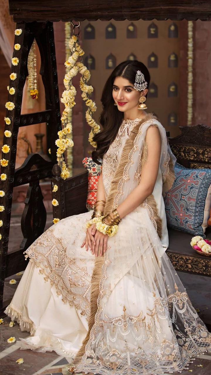 Beautiful Mawra Hocane Latest Photo Shoot for Anaya by KC