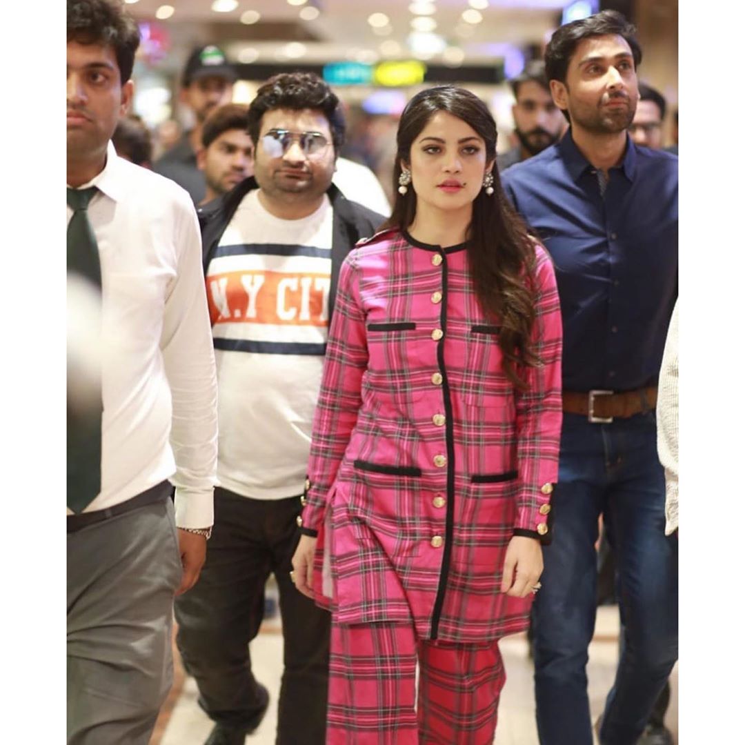 Beautiful Neelum Muneer Khan Latest Clicks from Promotion of Wrong No.2