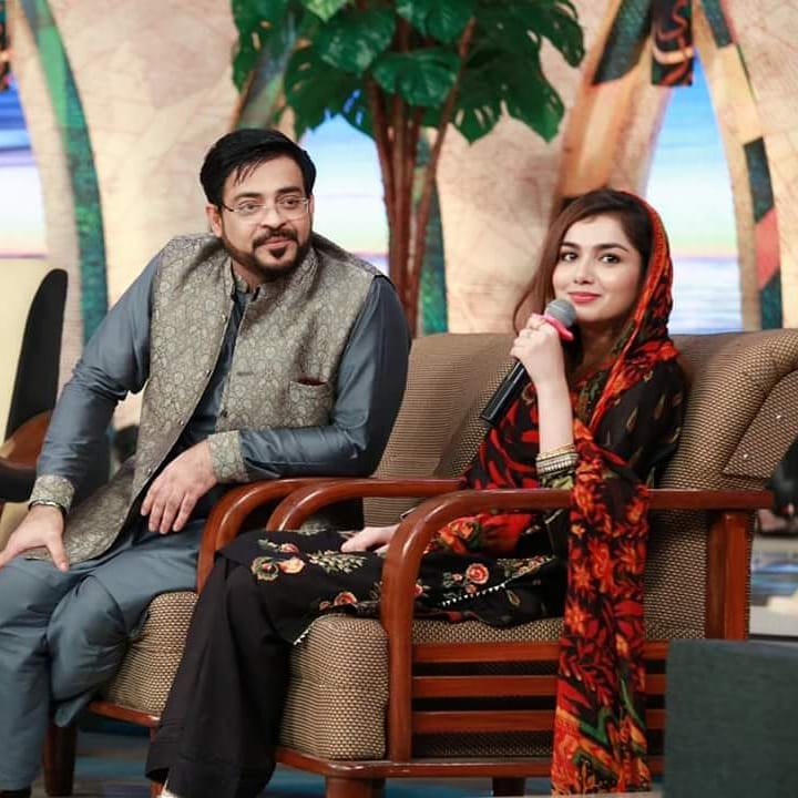 Syeda Tuba Aamir and Aamir liaquat in Hamara Ramazan on PTV News