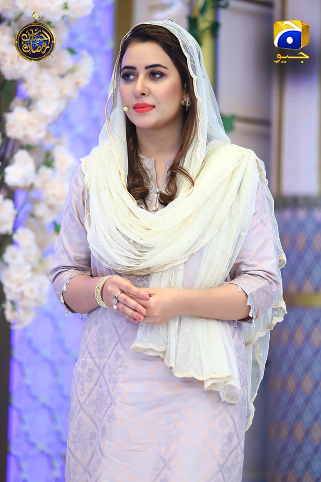 Beautiful Actress Yumna Zaidi in Ehasaas Ramzan Transmission