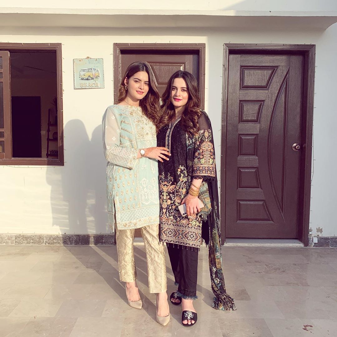 Aiman Khan & Minal Khan Eid Pictures with Family