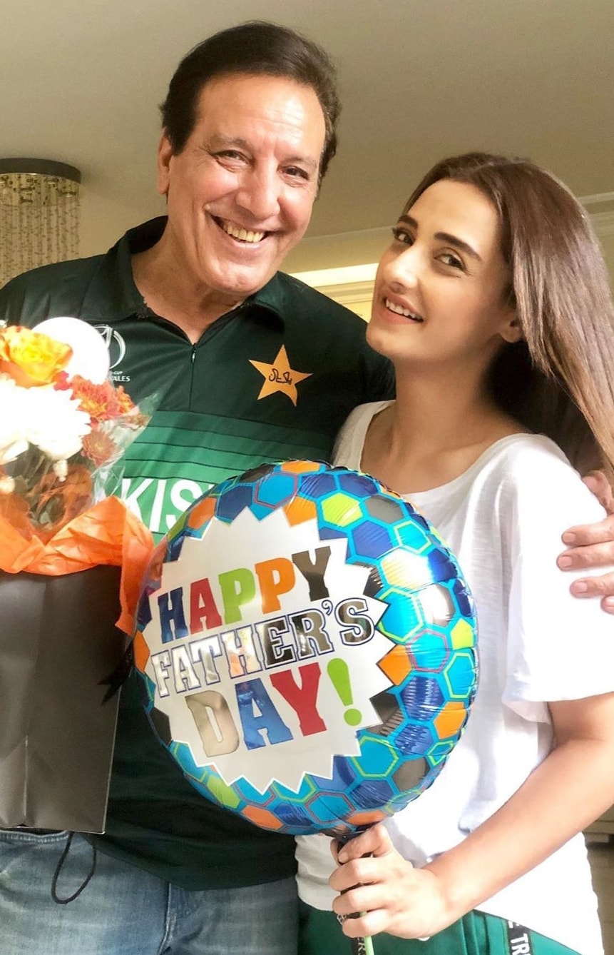 Pakistani Celebrities Shared Pictures of Their Father on Fathers Day