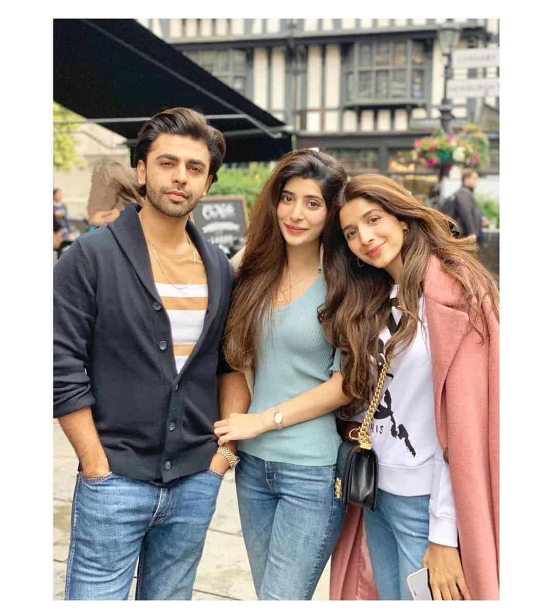 Latest Clicks of Mawra , Urwa & Farhan Saeed in London