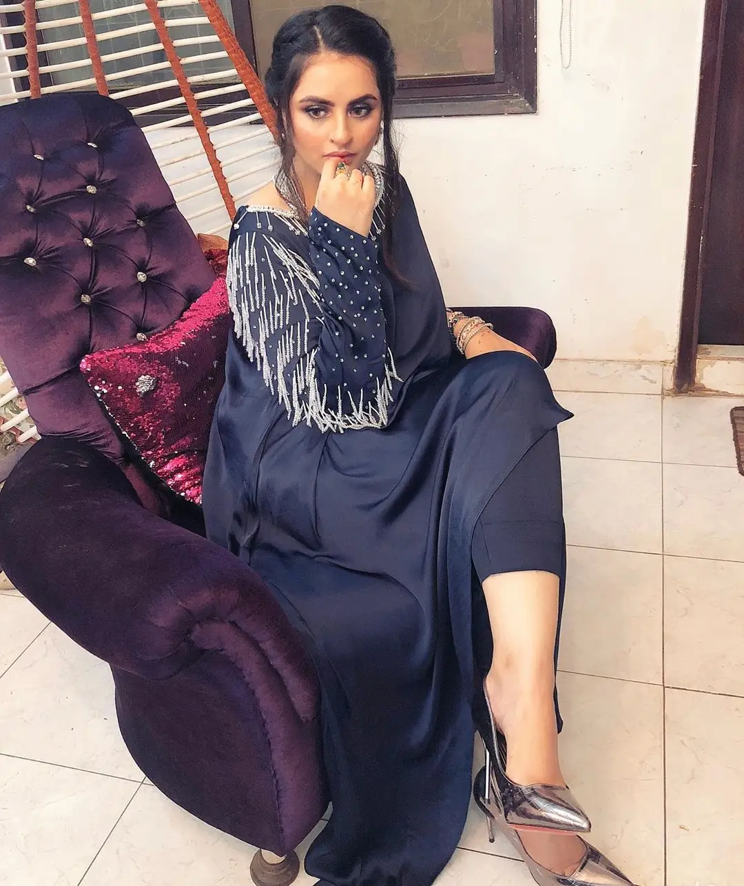 Latest Clicks of Beautiful Actress Fatima Effendi