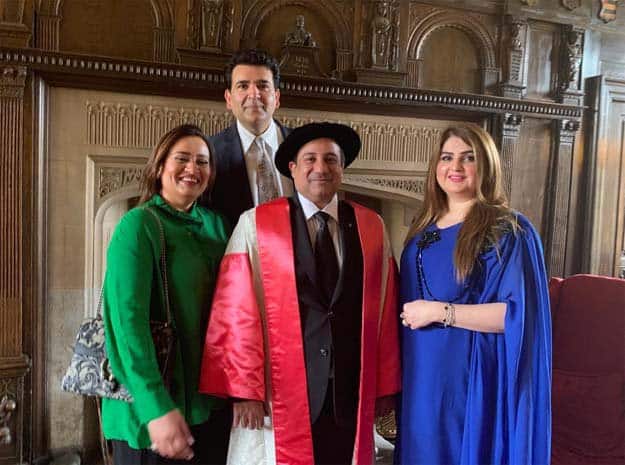 Rahat Fateh Ali Khan Awarded Degree At Oxford University