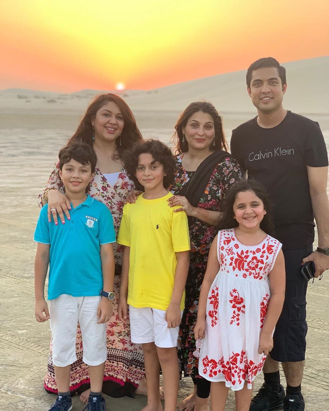 Iqrar ul Hassan And His Beautiful Family Having Fun in Desert At Doha Qatar