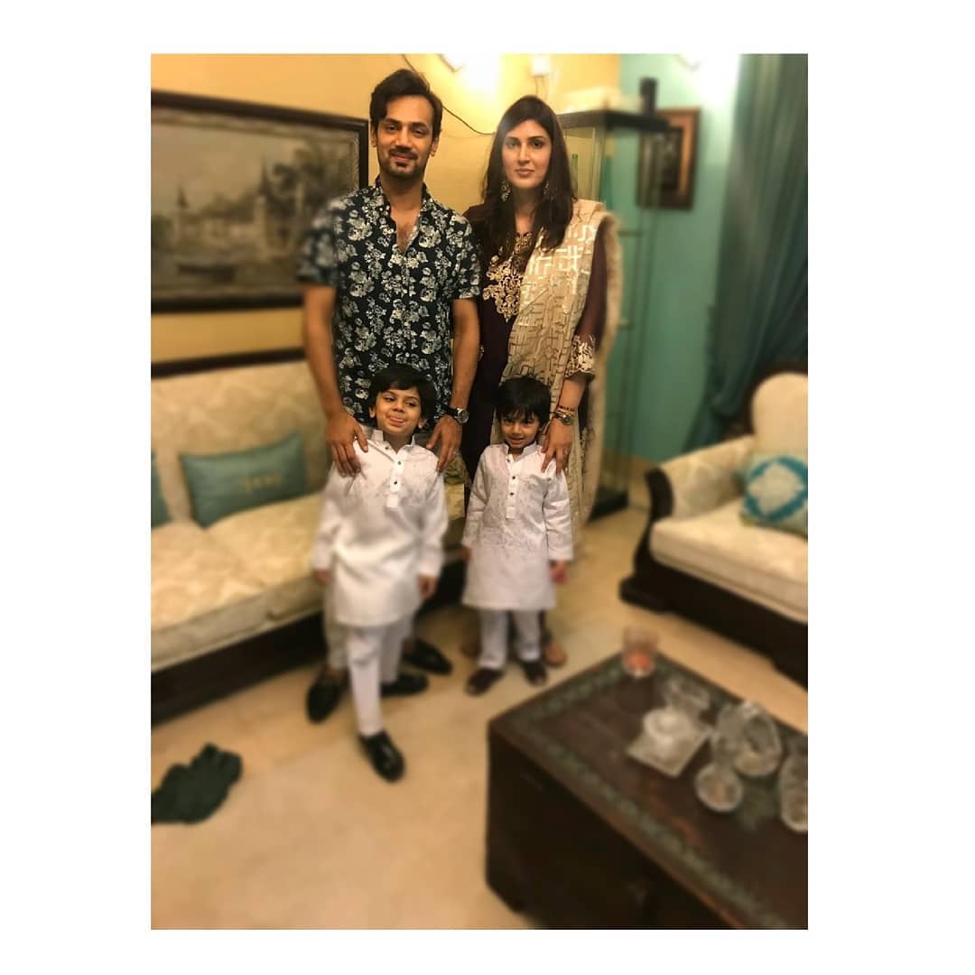 Beautiful Pictures of Actor Zahid Ahmed with his Wife and Kids