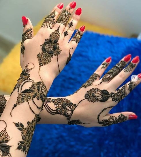 Arabic Mehndi Design 1