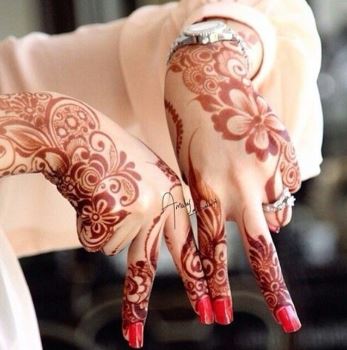 25 Cute And Easy Round Mehndi Designs With Pictures | Styles At Life