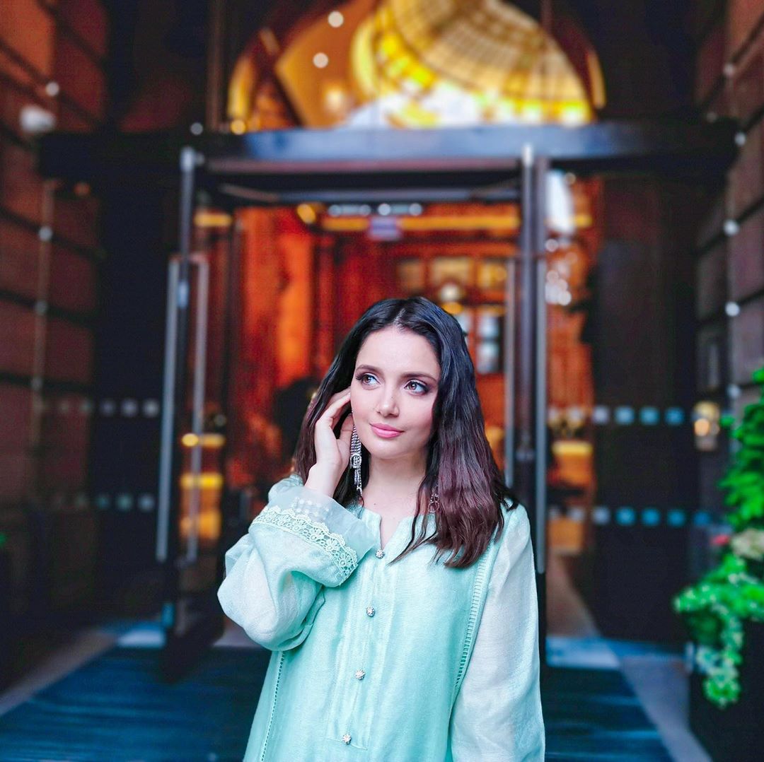 Armeena Khan 1