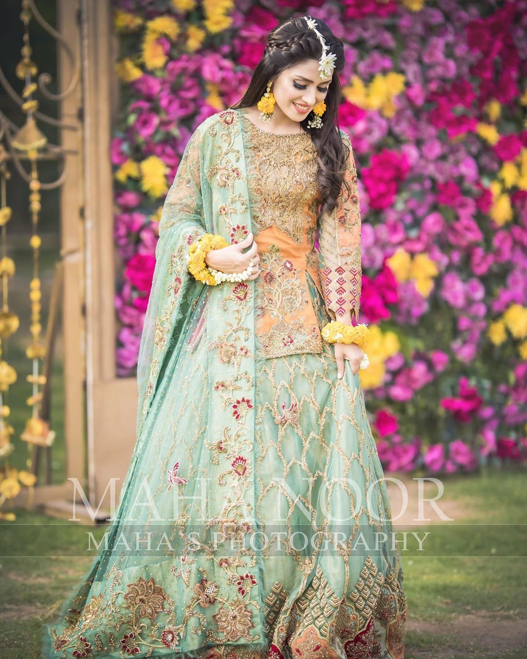 Ayeza Khan Bridal Photo Shoot 10