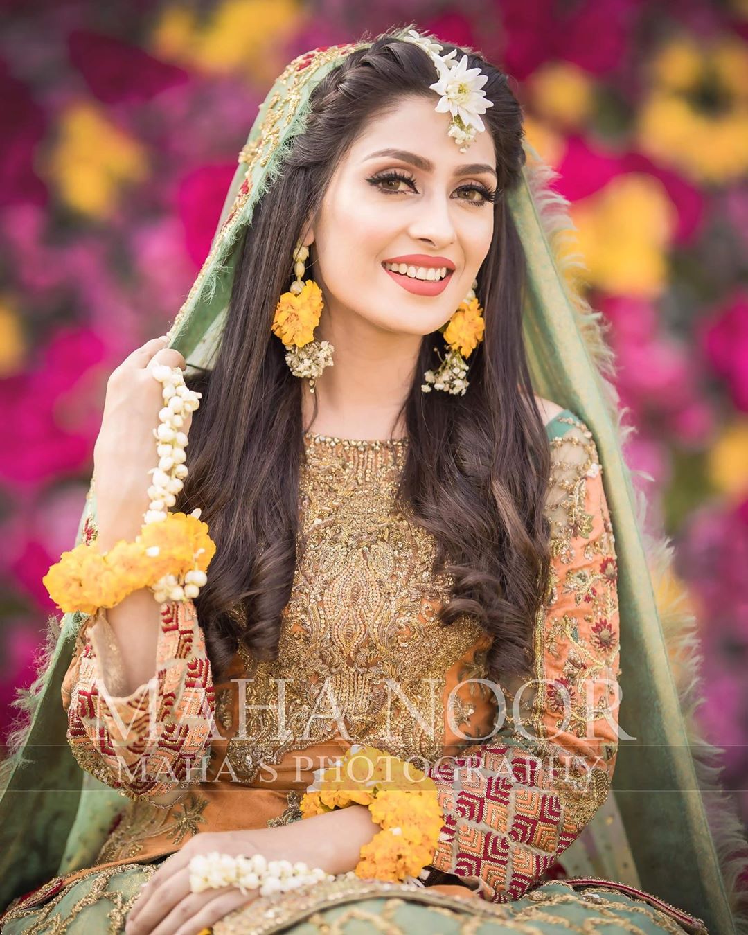 Ayeza Khan Is Looking Stunning In Her Latest Bridal Photo Shoot Dikhawa Fashion 2022 Online 2445