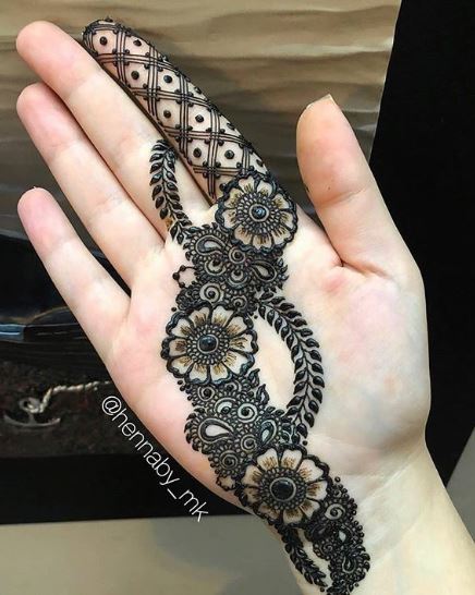 Black Mehndi Designs 2