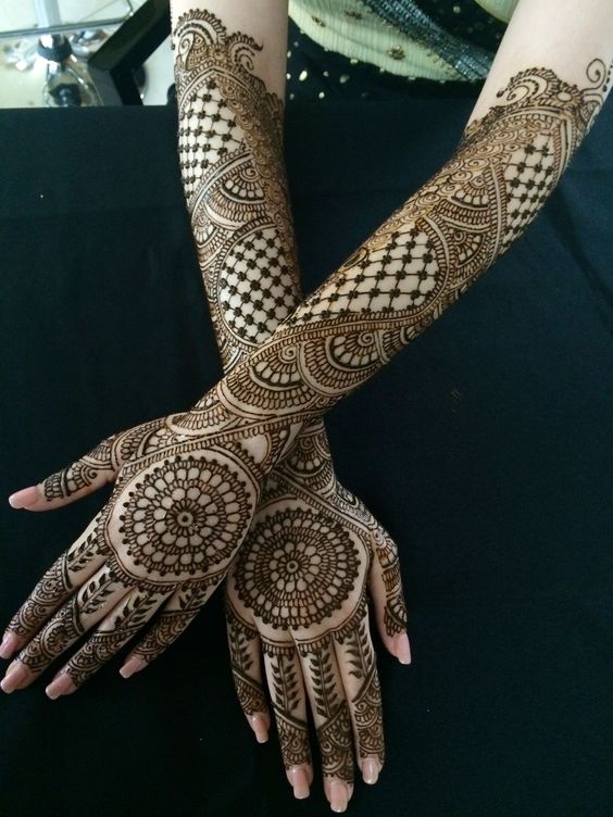 Bridal Mehndi Design 29