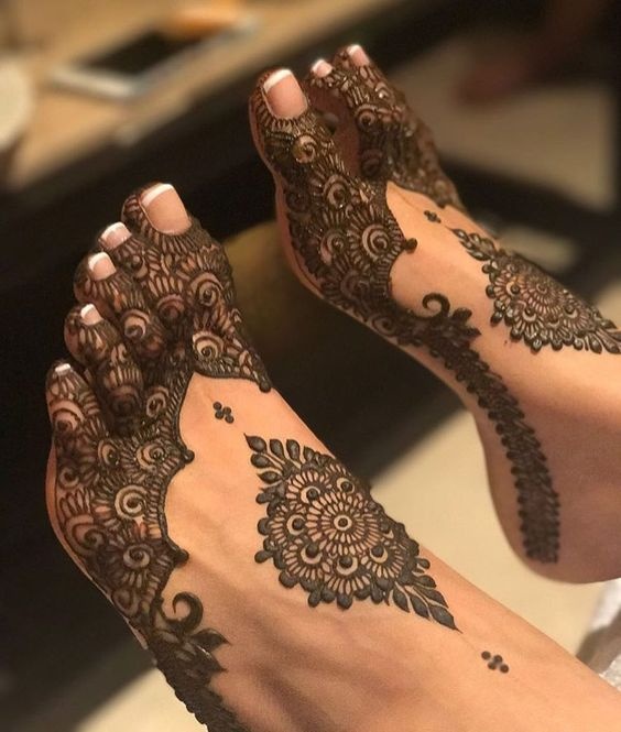 Feet Mehndi Designs 13