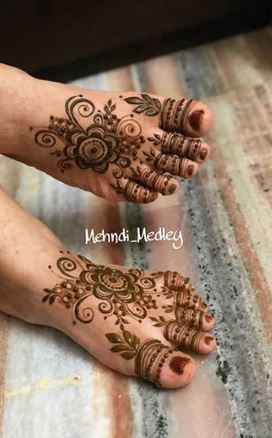 Feet Mehndi Designs 17