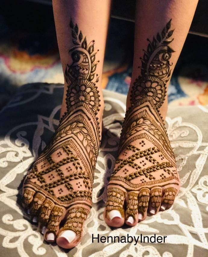 Feet Mehndi Designs 18