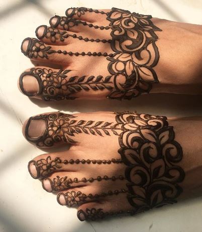 Feet Mehndi Designs 2