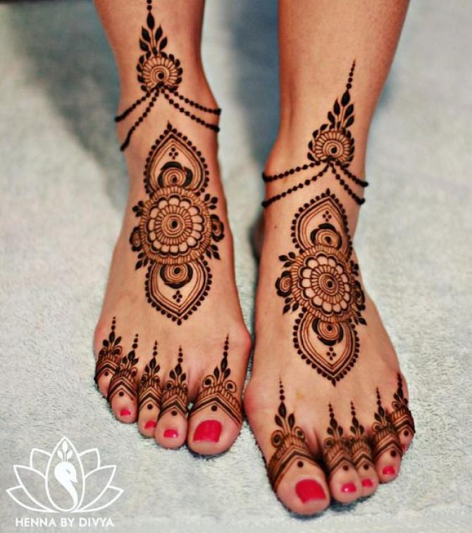 Feet Mehndi Designs 22