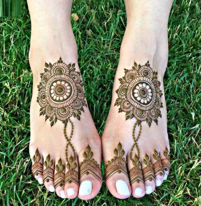 Feet Mehndi Designs 5